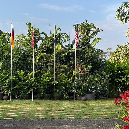 Hotel Tulivu Kilimanjaro Retreat And Campsite Moshi Exterior foto